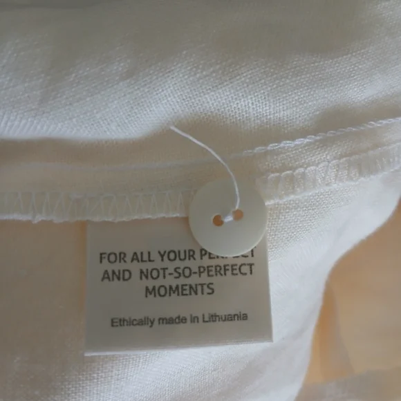 NWOT OFFON V-neck Linen JUMPSUIT - Picture 7 of 13